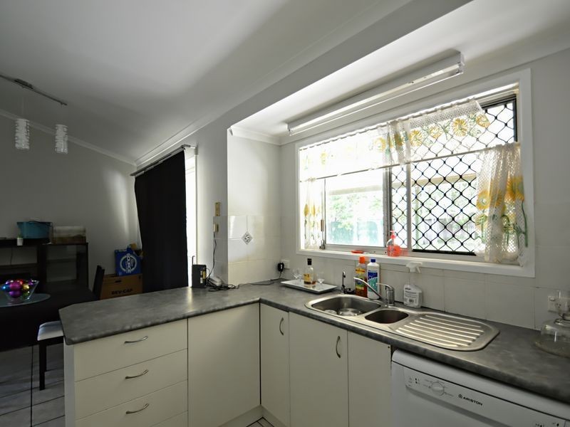 27 Jean Street, Loganlea QLD 4131