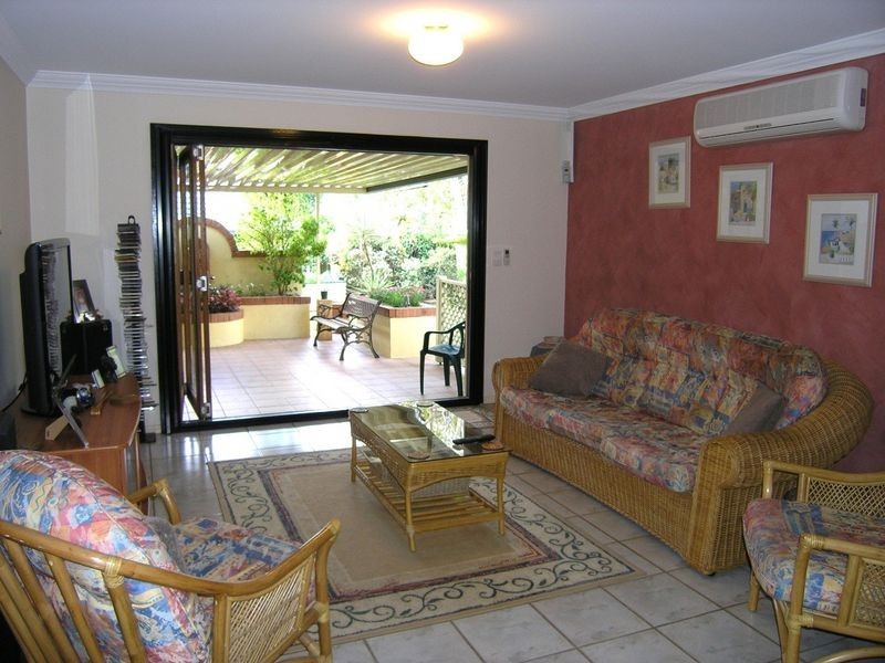 32 Oak Street, Shailer Park QLD 4128