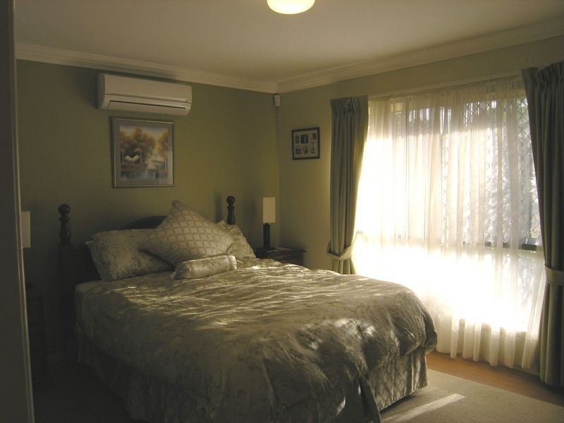 32 Oak Street, Shailer Park QLD 4128