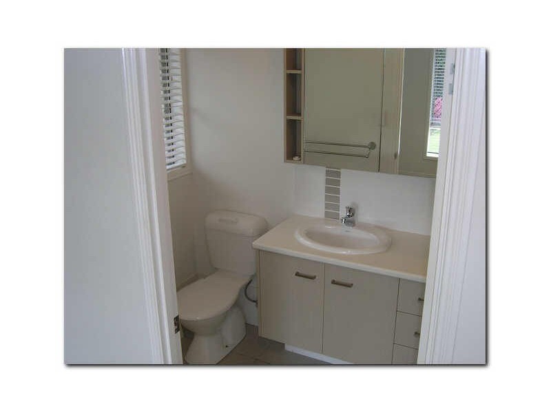 Tanah Merah QLD 4128