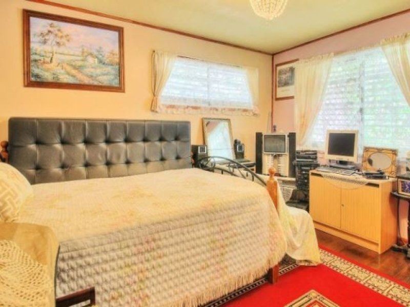 42 Queens Road, Slacks Creek QLD 4127