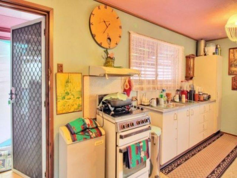 42 Queens Road, Slacks Creek QLD 4127