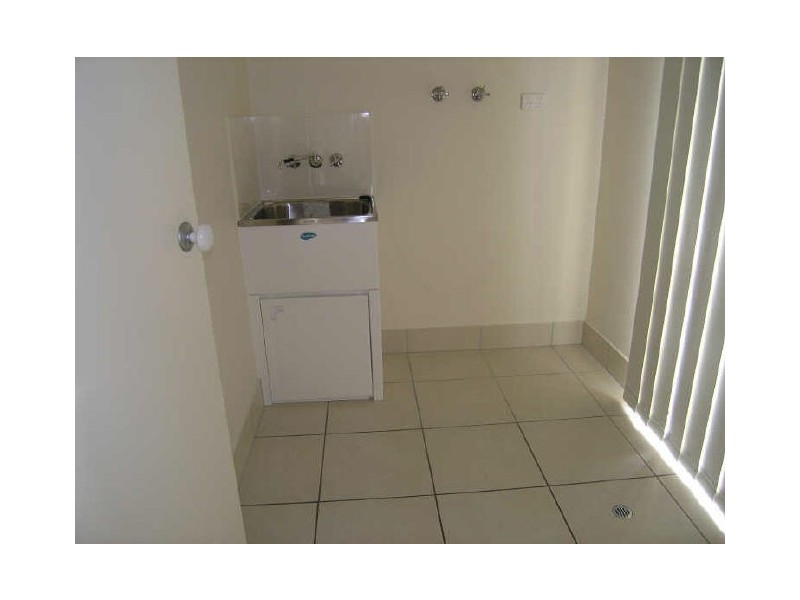 Tanah Merah QLD 4128