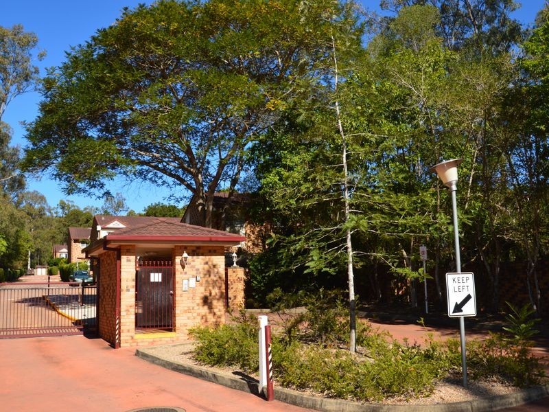74/3809 Pacific Highway, Tanah Merah QLD 4128