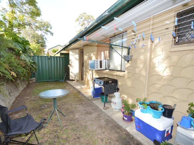 2/65 North Road, Woodridge QLD 4114