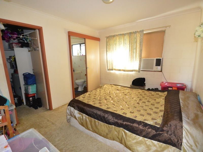 2/65 North Road, Woodridge QLD 4114