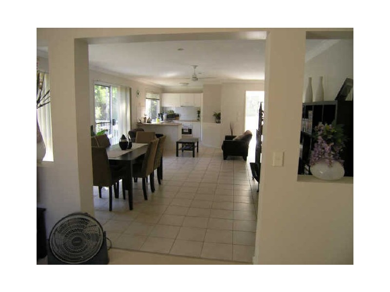 4 Vanistari Street, Shailer Park QLD 4128