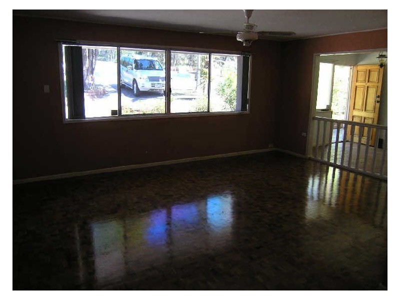 Tanah Merah QLD 4128