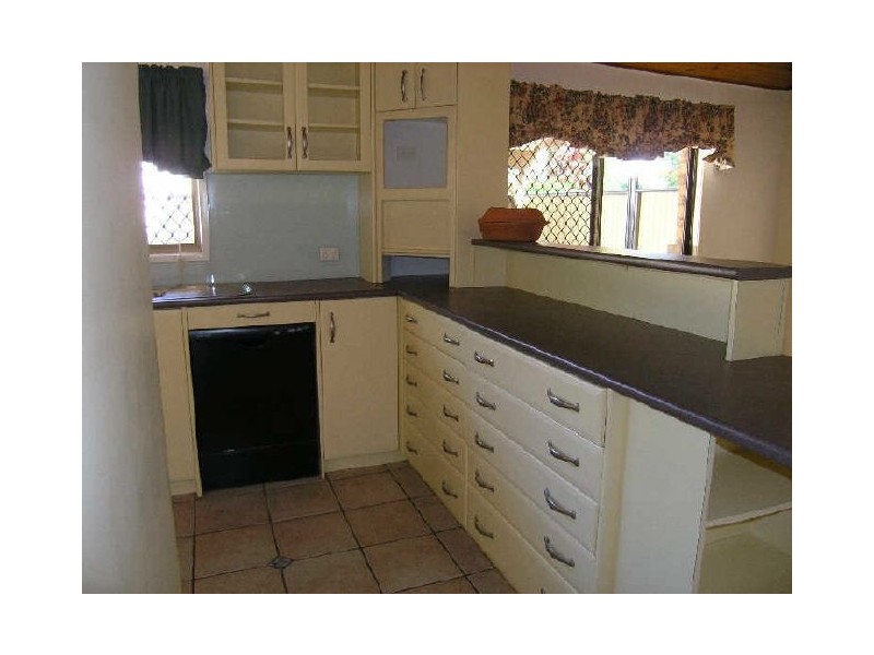 Tanah Merah QLD 4128