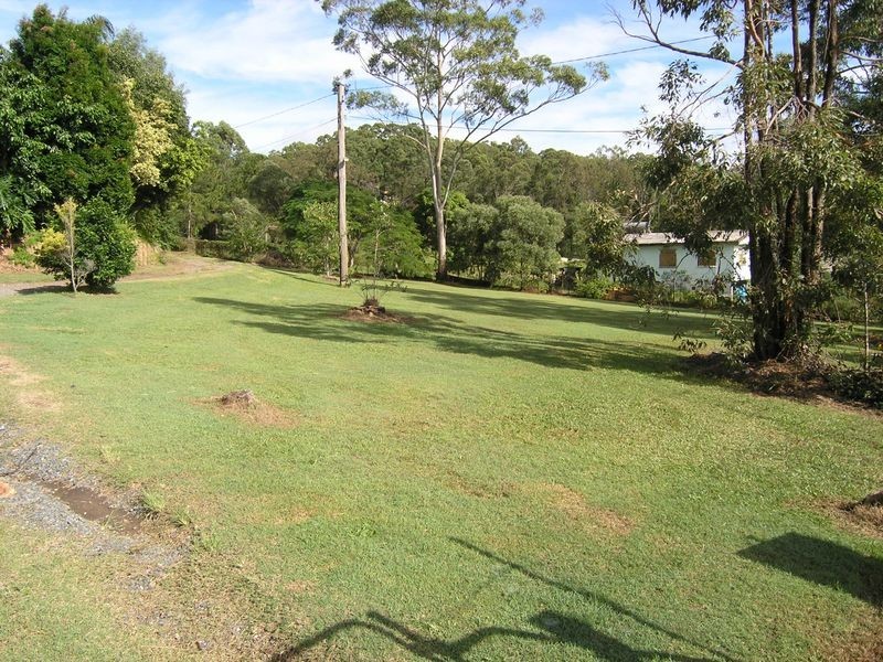 Tanah Merah QLD 4128