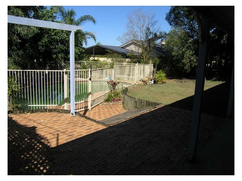 Tanah Merah QLD 4128