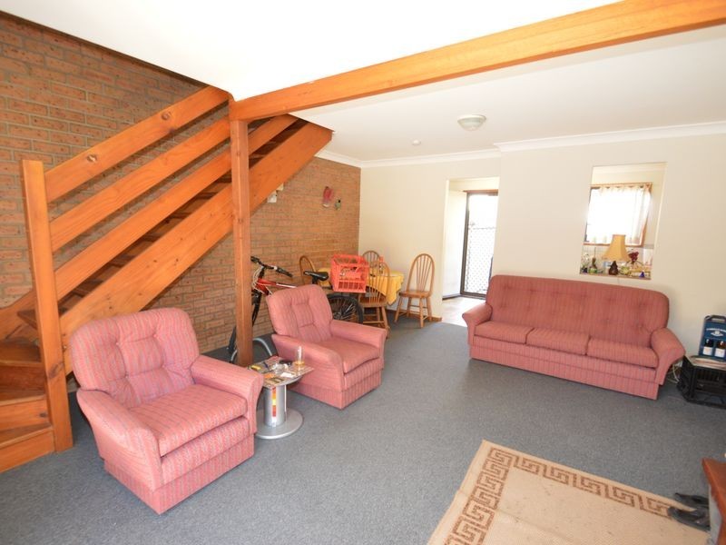 4/15 Elkhorn Street, Woodridge QLD 4114