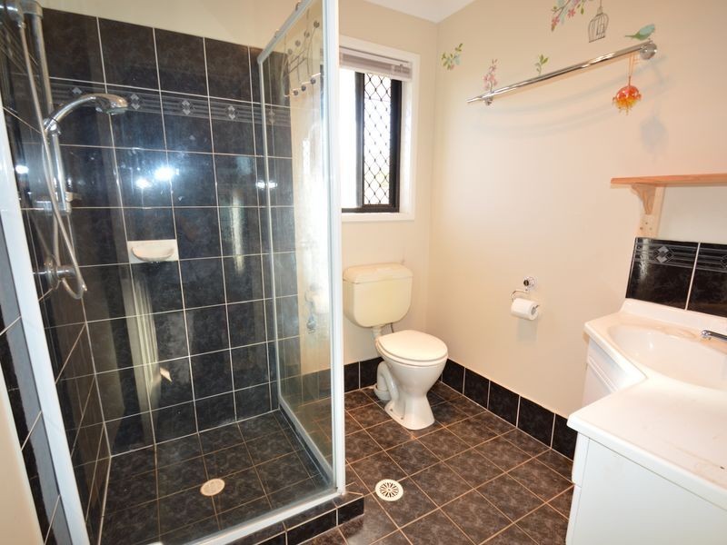 90 Muchow Road, Waterford West QLD 4133
