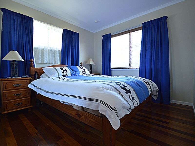 4 Inverell Court, Loganholme QLD 4129