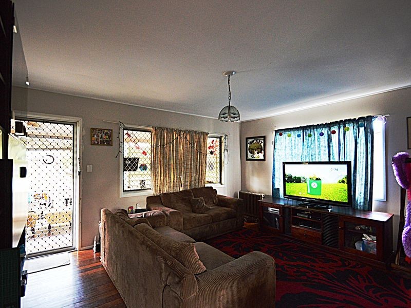 96 Albert Street, Woodridge QLD 4114