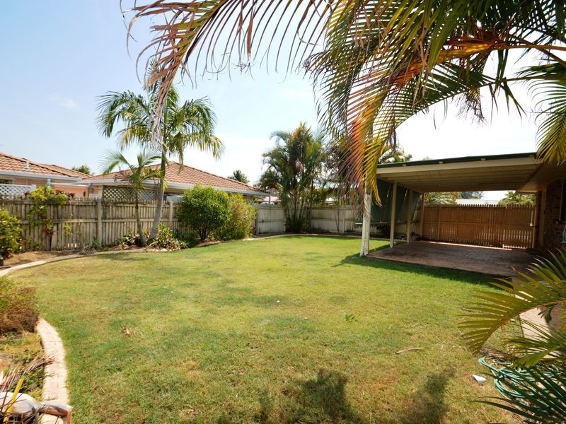 4 St Andrews Drive, Cornubia QLD 4130