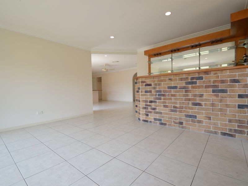 4 St Andrews Drive, Cornubia QLD 4130