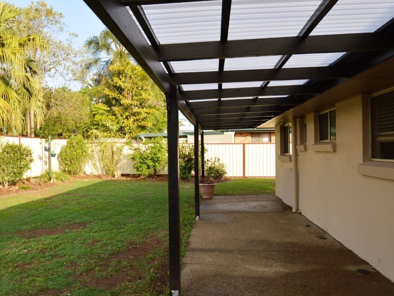 33 Springfield Crescent, Daisy Hill QLD 4127
