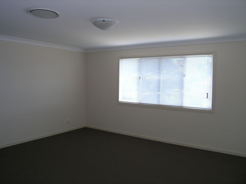 2 Celandine Street, Shailer Park QLD 4128