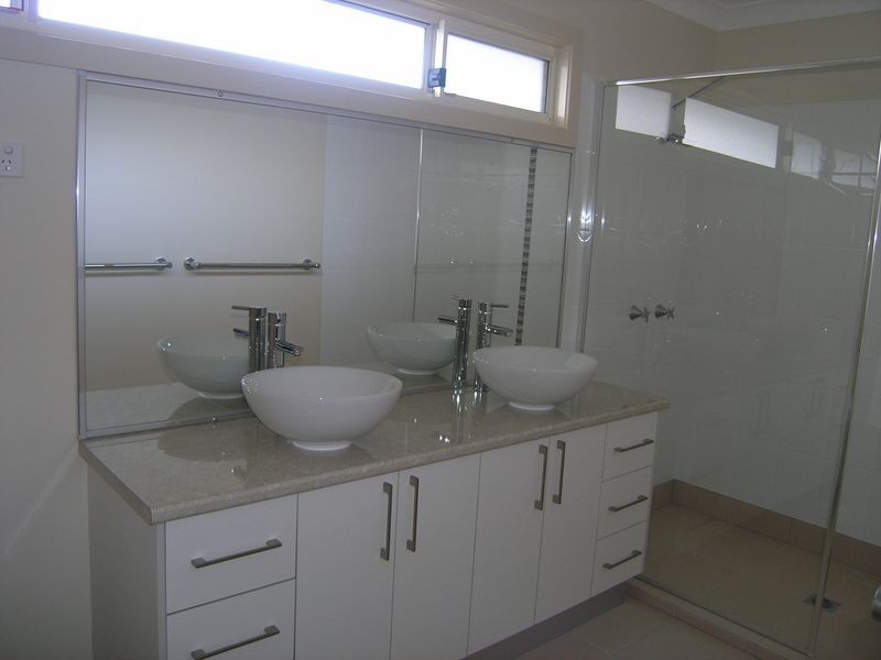 2 Celandine Street, Shailer Park QLD 4128