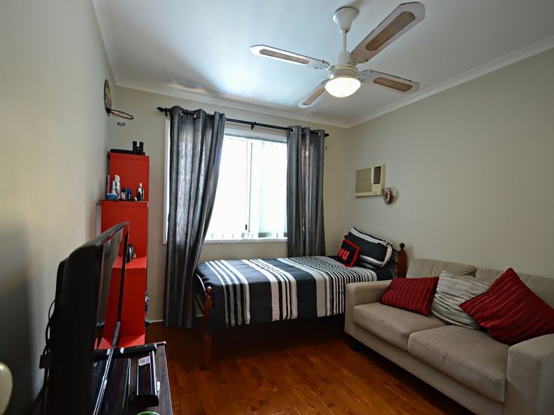 9 Haymer Court, Meadowbrook QLD 4131