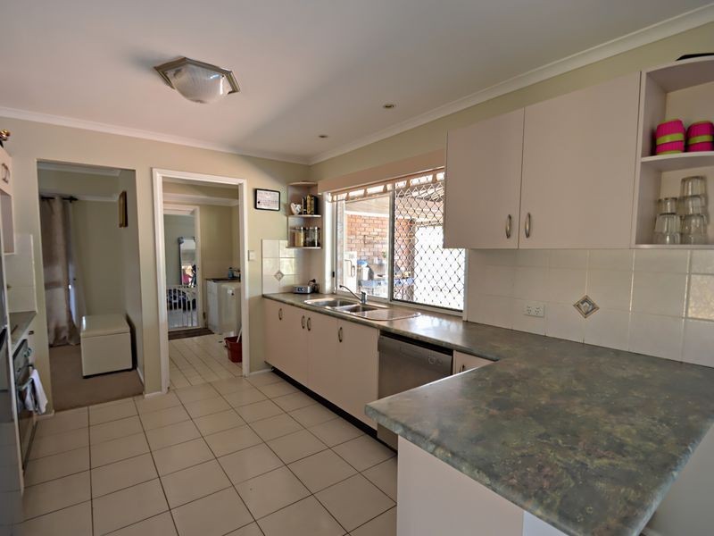 9 Haymer Court, Meadowbrook QLD 4131