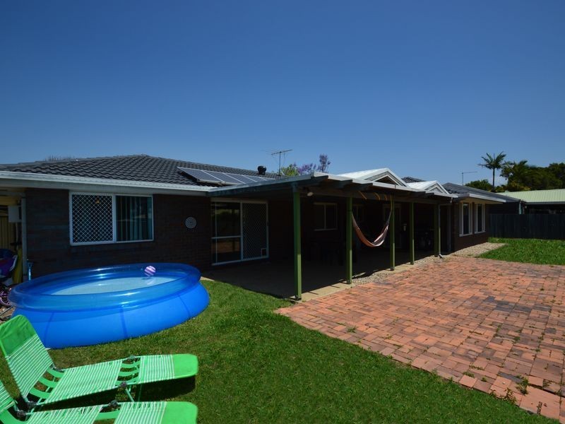 9 Haymer Court, Meadowbrook QLD 4131