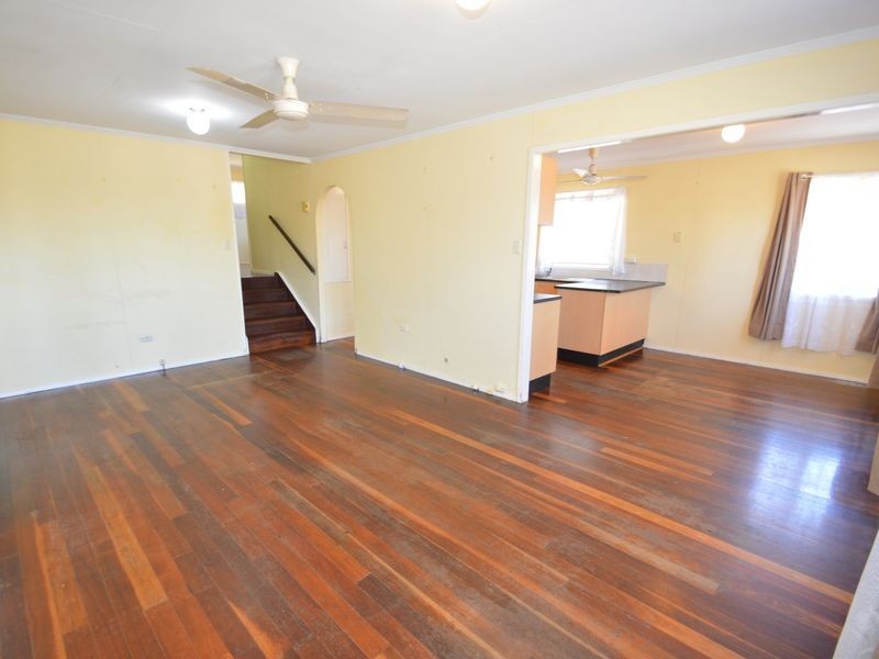 81 Smith Road, Woodridge QLD 4114