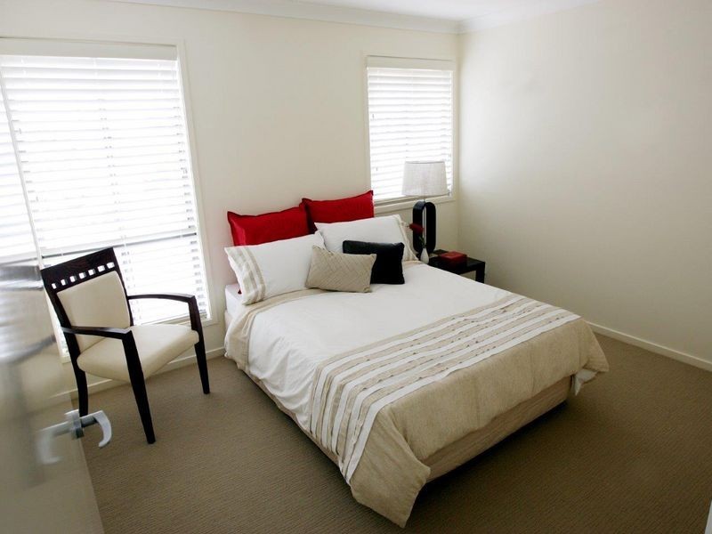 96 John Markwell Parade, Daisy Hill QLD 4127