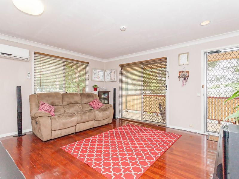 42 Paradise Road, Slacks Creek QLD 4127