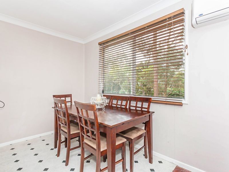 42 Paradise Road, Slacks Creek QLD 4127