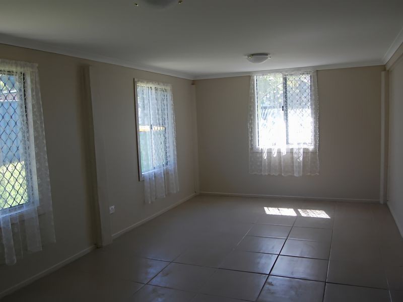 14 Camelia Avenue, Logan Central QLD 4114