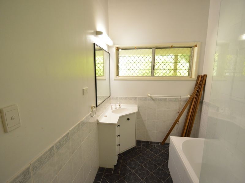 11 Pimpala Street, Loganlea QLD 4131