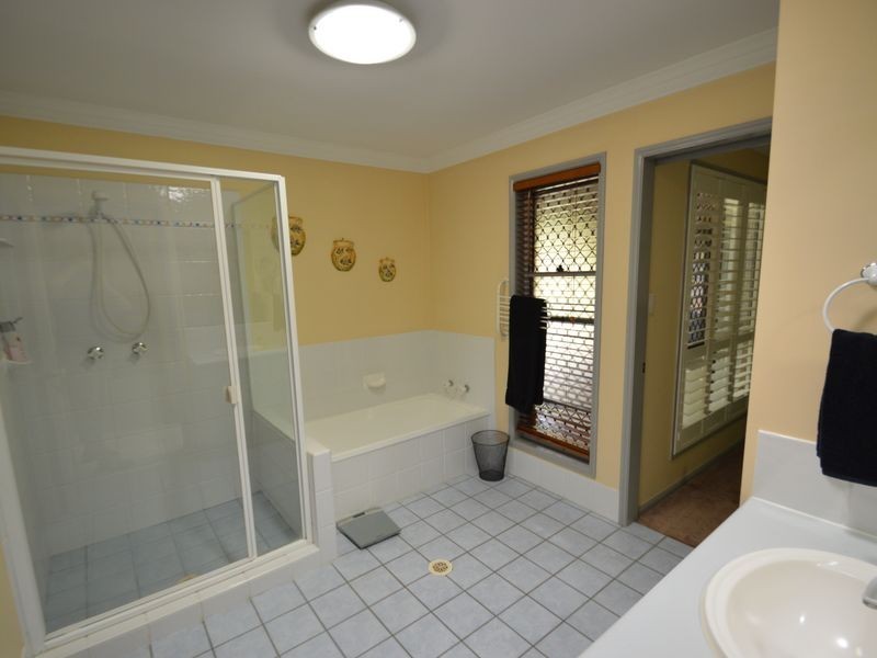 2 Ridgepointe Drive, Cornubia QLD 4130