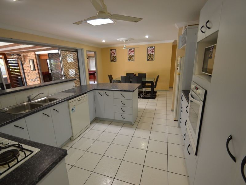 2 Ridgepointe Drive, Cornubia QLD 4130