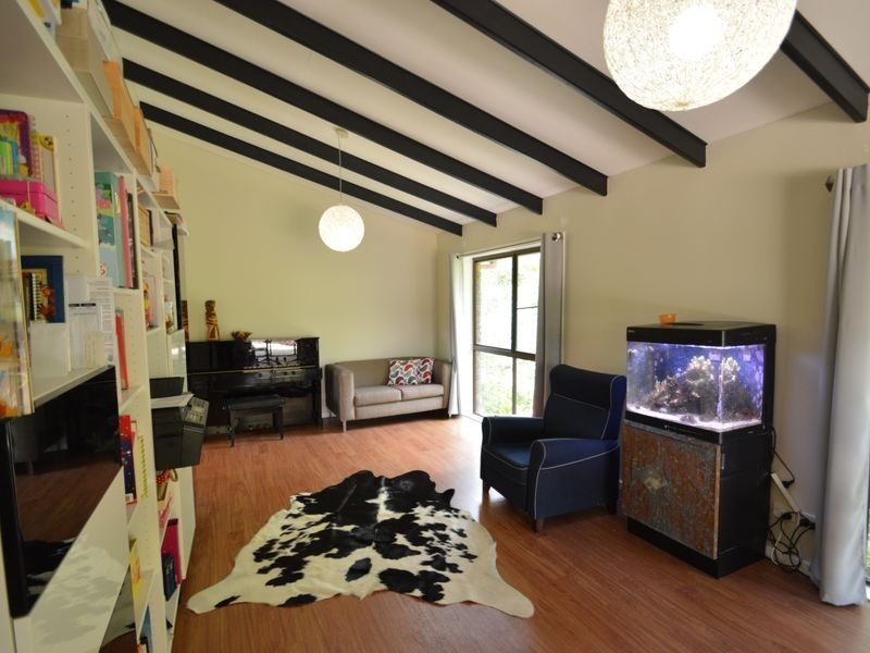 8 Yampi Court, Shailer Park QLD 4128