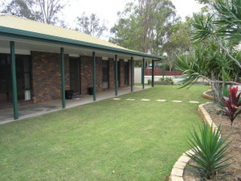 10 Village Drive, Daisy Hill QLD 4127