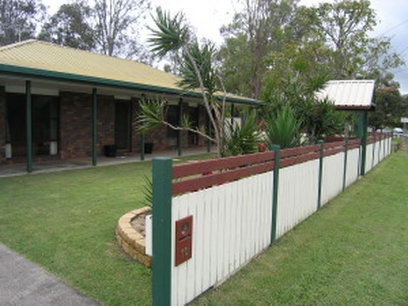 10 Village Drive, Daisy Hill QLD 4127