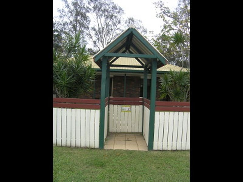 10 Village Drive, Daisy Hill QLD 4127