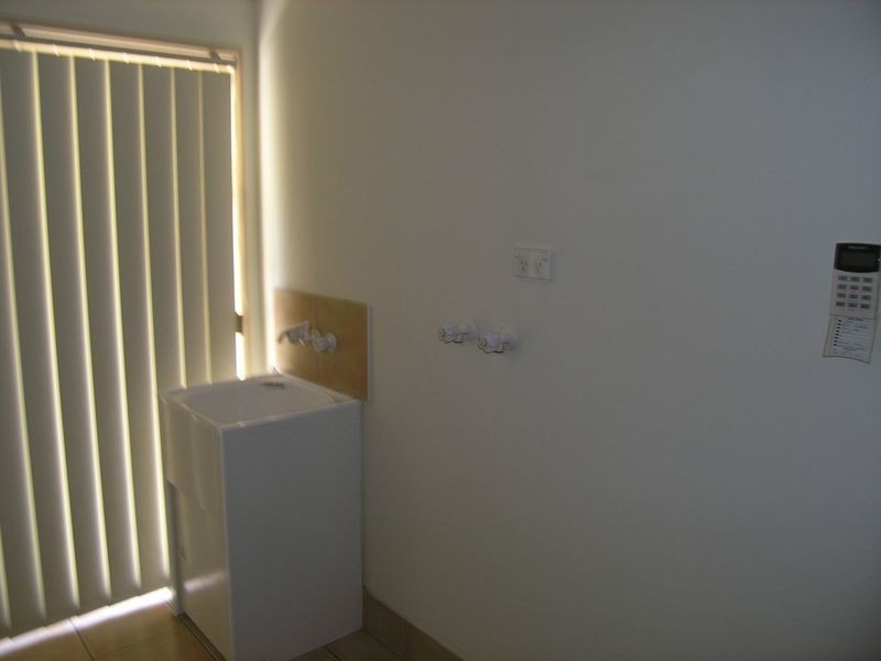 Tanah Merah QLD 4128