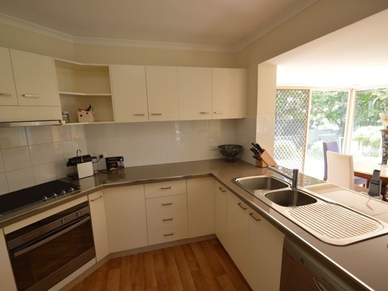 15 Mersing Court, Tanah Merah QLD 4128
