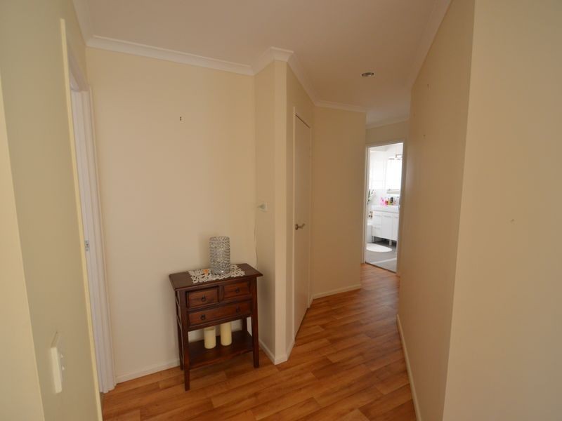 15 Mersing Court, Tanah Merah QLD 4128
