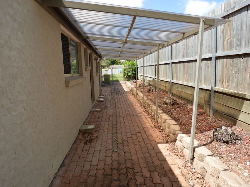 15 Mersing Court, Tanah Merah QLD 4128