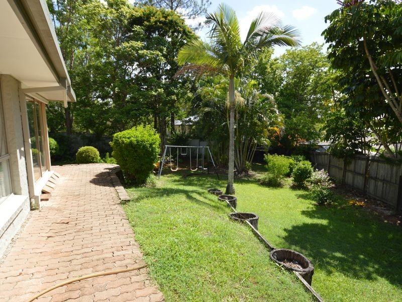 15 Mersing Court, Tanah Merah QLD 4128