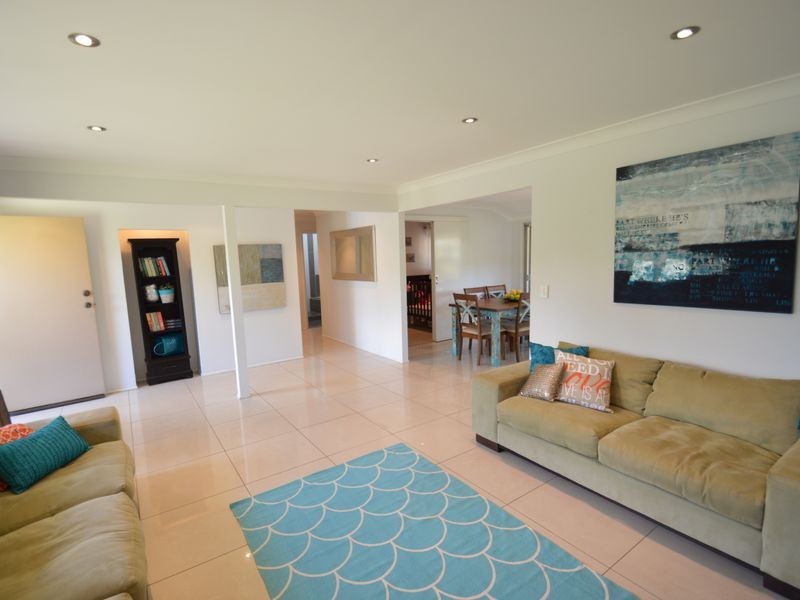 15-17 Boronia Avenue, Daisy Hill QLD 4127