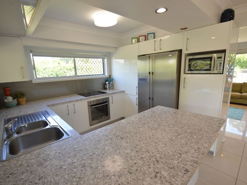 15-17 Boronia Avenue, Daisy Hill QLD 4127