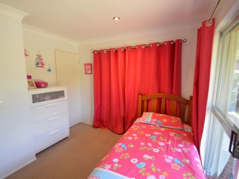 15-17 Boronia Avenue, Daisy Hill QLD 4127