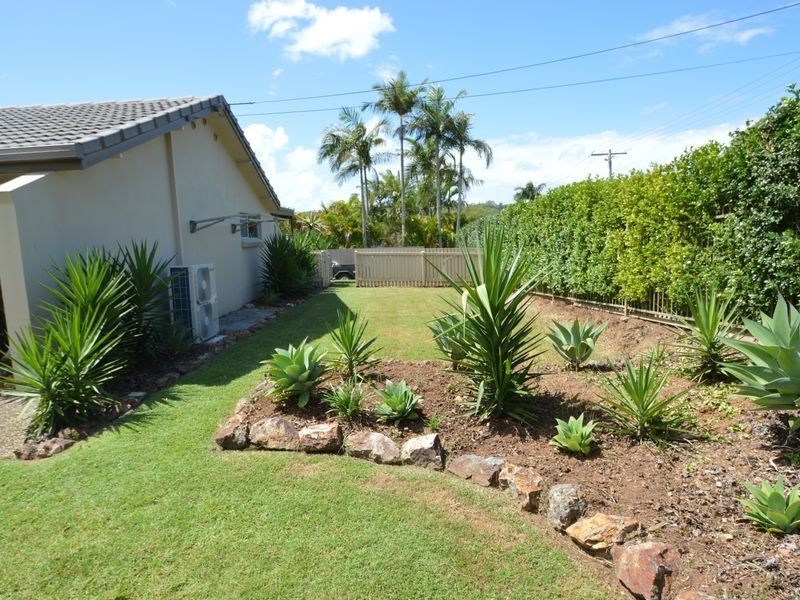 15-17 Boronia Avenue, Daisy Hill QLD 4127