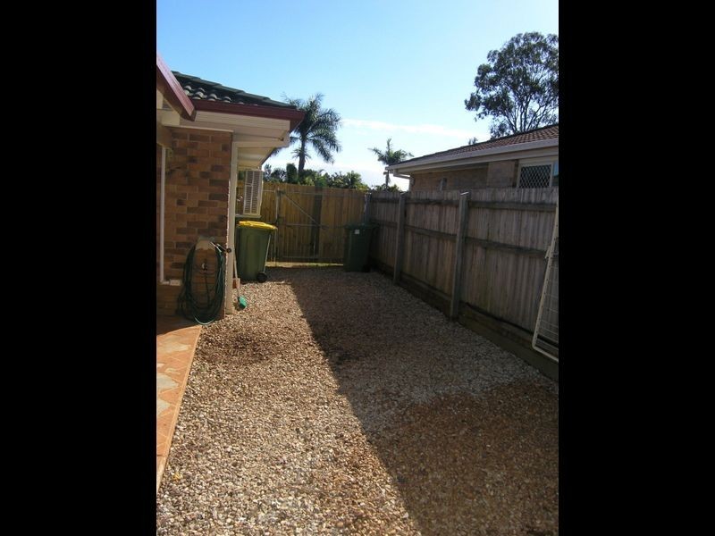 Tanah Merah QLD 4128