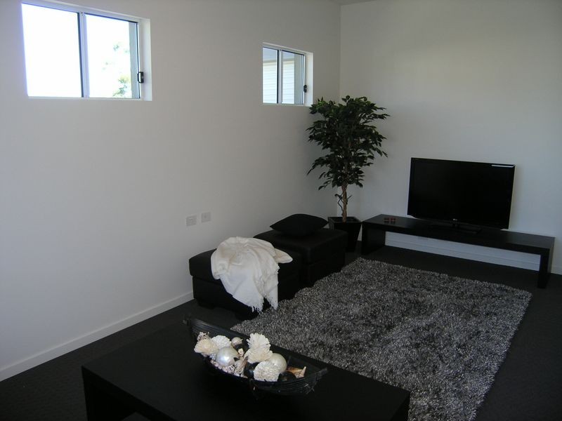 35 Yarabah Crescent, Shailer Park QLD 4128